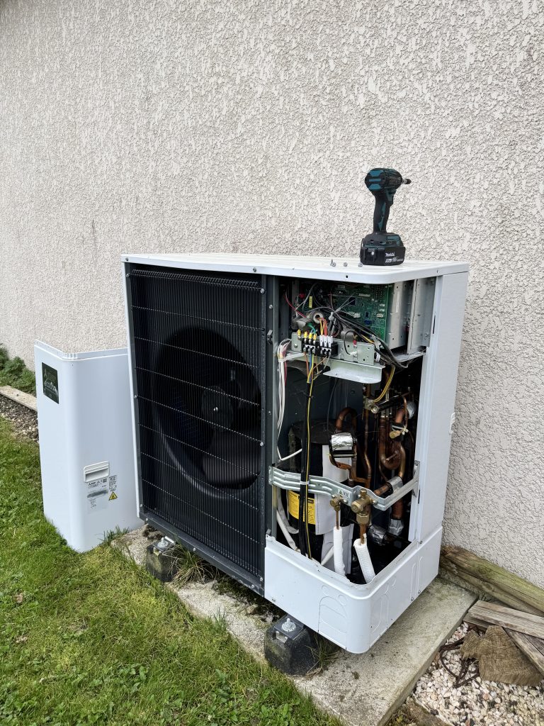 Entretien d'une Pompe à chaleur air/eau à Toulouse
